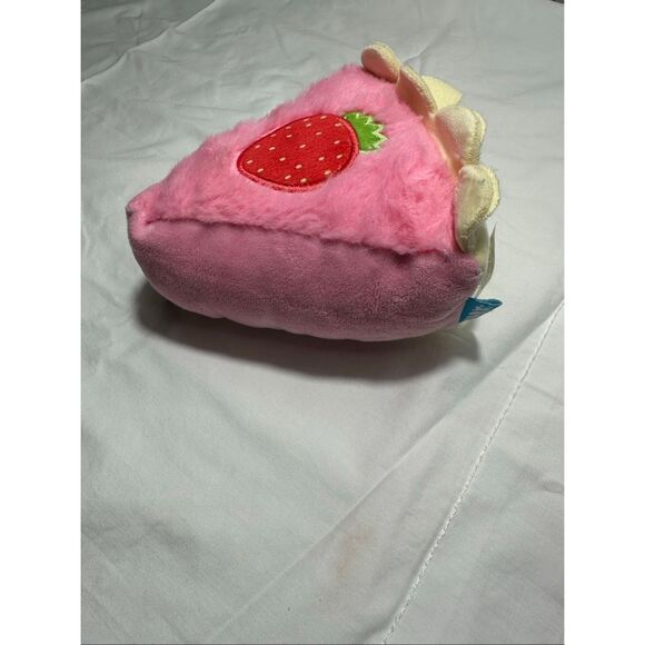 BarkBox Straw Betty Cheesecake Sweetie Pie’s Barkery 2/2025 - Picture 4 of 10